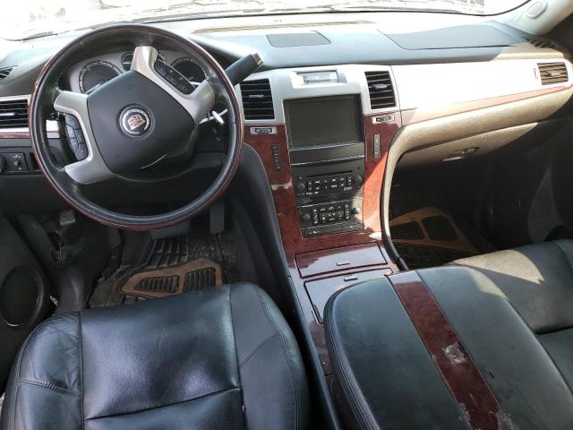 Photo 8 from auction – 2011 CADILLAC ESCALADE E with VIN 1GYS4JEF2BR331624