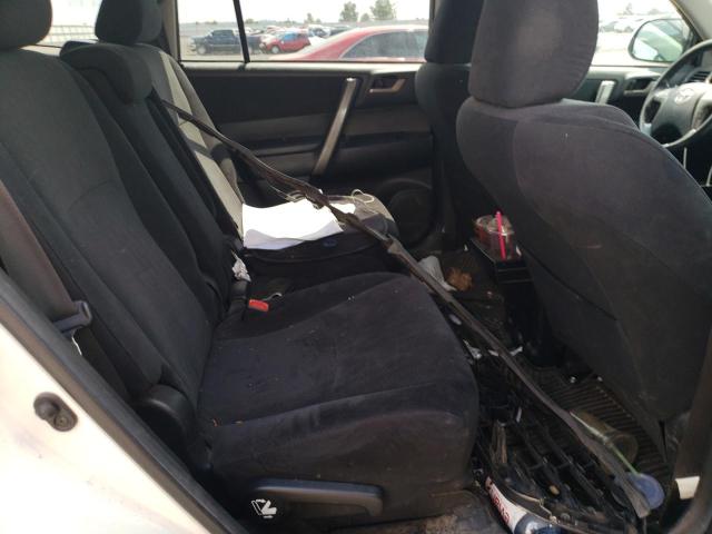 Photo 11 from auction – 2010 TOYOTA HIGHLANDER with VIN 5TDEK3EH3AS005790