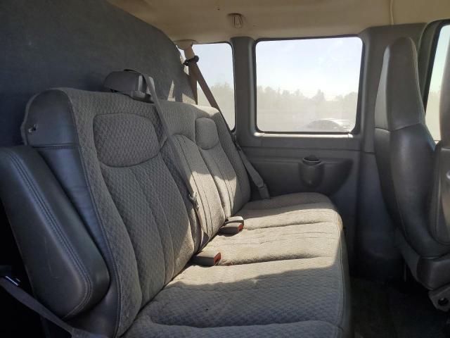 Photo 11 from auction – 2004 CHEVROLET EXPRESS G2 with VIN 1GAGG25U441229615
