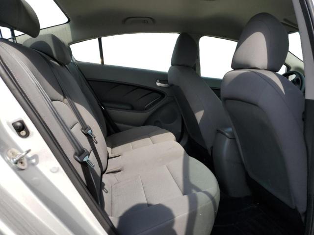Photo 10 from auction – 2017 KIA FORTE LX with VIN 3KPFK4A77HE101451