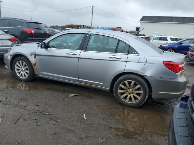 Photo 2 from auction – 2013 CHRYSLER 200 LIMITE with VIN 1C3CCBCG9DN724260