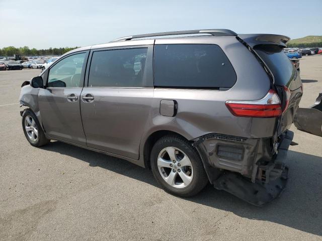 Photo 2 from auction – 2015 TOYOTA SIENNA LE with VIN 5TDKK3DC6FS571345