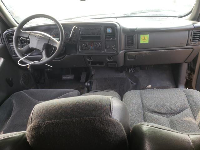 Photo 8 from auction – 2004 CHEVROLET SILVERADO with VIN 1GCHK29U44E132329
