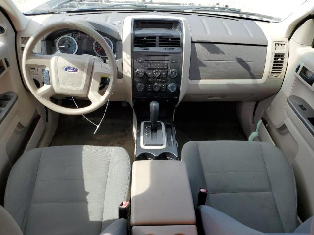 Photo 8 from auction – 2011 FORD ESCAPE XLS with VIN 1FMCU0C78BKB95584