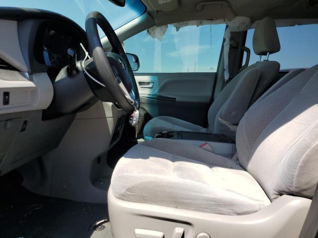 Photo 7 from auction – 2017 TOYOTA SIENNA LE with VIN 5TDKZ3DC8HS884363
