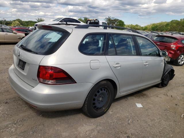 Photo 3 from auction – 2011 VOLKSWAGEN JETTA S with VIN 3VWPZ7AJ1BM629946