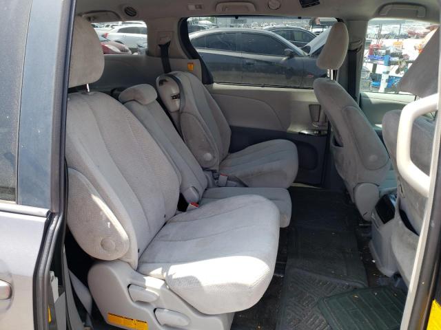 Photo 11 from auction – 2013 TOYOTA SIENNA LE with VIN 5TDKK3DC8DS297224