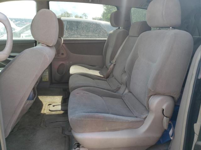 Photo 11 from auction – 2004 TOYOTA SIENNA CE with VIN 5TDZA23C84S110318