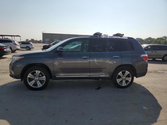 TOYOTA HIGHLANDER 2012 with VIN 5TDDK3EH4CS104892 - Photo from auction