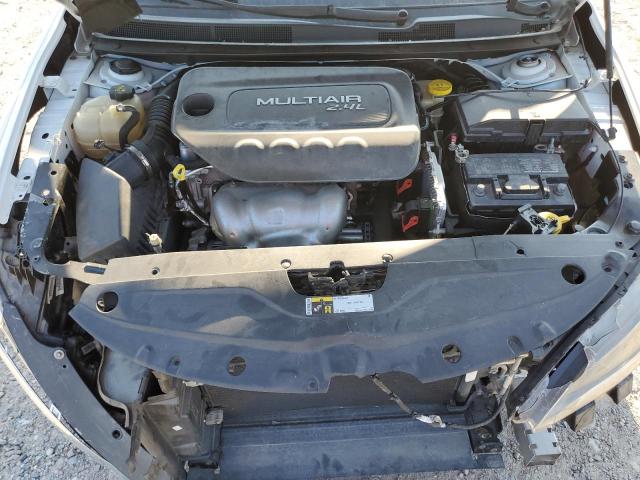 Photo 11 from auction – 2015 CHRYSLER 200 LIMITE with VIN 1C3CCCAB3FN562769