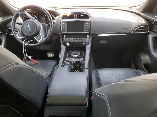 Photo 8 from auction – 2017 JAGUAR F-PACE R - with VIN SADCL2BV1HA898739