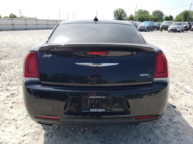 Photo 6 from auction – 2017 CHRYSLER 300 S with VIN 2C3CCABG3HH647038