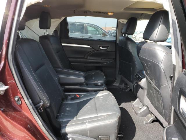 Photo 11 from auction – 2017 TOYOTA HIGHLANDER with VIN 5TDKZRFH9HS231021