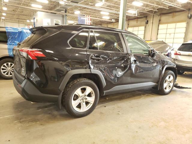 Photo 3 from auction – 2021 TOYOTA RAV4 XLE with VIN 2T3P1RFV0MC174933