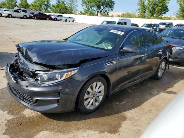 KIA OPTIMA 2017 مع رقم تعريف المركبة 5XXGU4L32HG150654 - صورة من المزاد