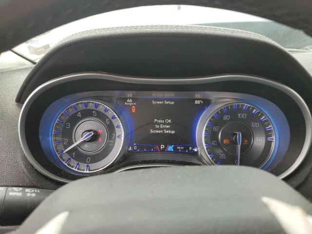 Photo 9 from auction – 2015 CHRYSLER 300 LIMITE with VIN 2C3CCAAG9FH756277