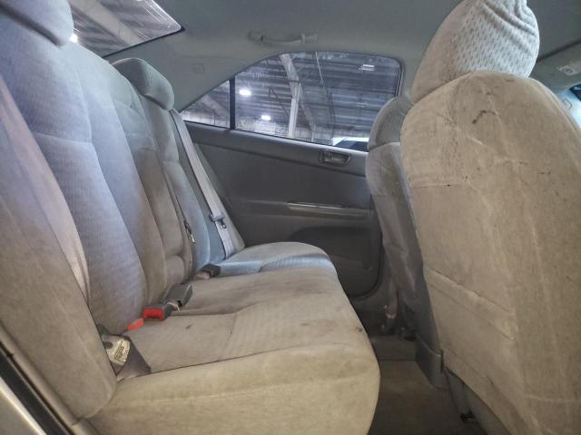 Photo 10 from auction – 2002 TOYOTA CAMRY LE with VIN 4T1BF30K02U526906
