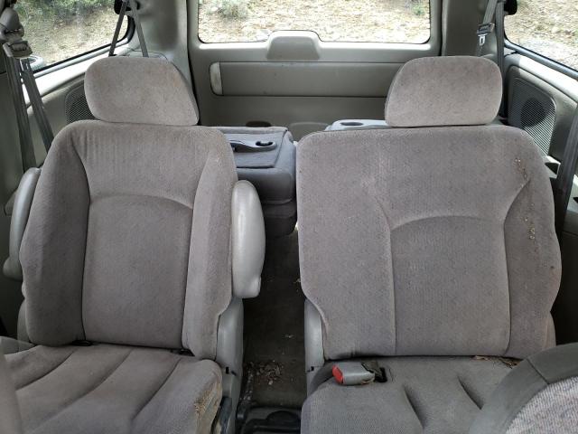 Photo 10 from auction – 2002 CHRYSLER TOWN & COU with VIN 2C8GP34342R559655