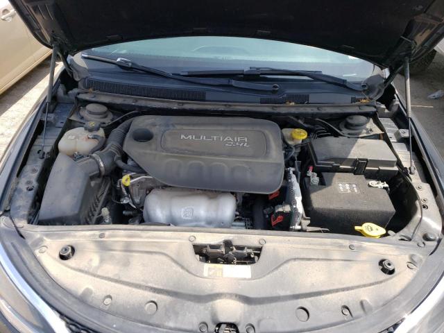 Photo 11 from auction – 2016 CHRYSLER 200 LIMITE with VIN 1C3CCCABXGN160832