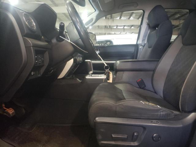 Photo 7 from auction – 2014 TOYOTA TUNDRA with VIN 5TFUY5F10EX411114