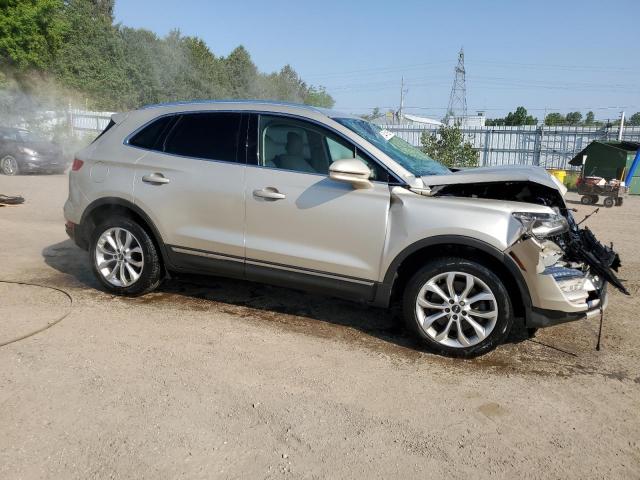 Photo 4 from auction – 2017 LINCOLN MKC SELECT with VIN 5LMCJ2D93HUL16455