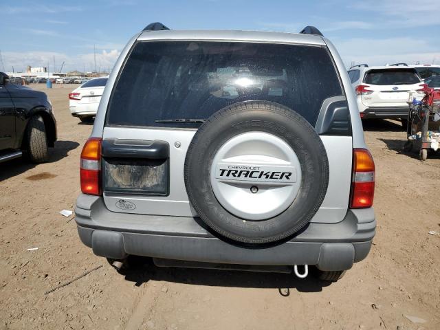 Photo 6 from auction – 2003 CHEVROLET TRACKER with VIN 2CNBJ13C436936261