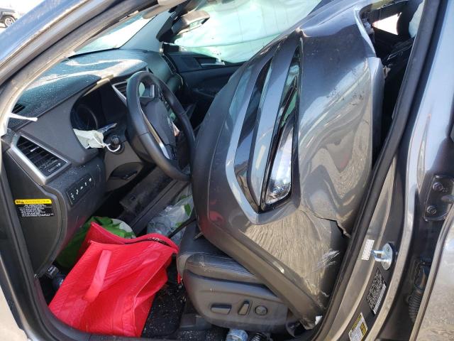 Photo 7 from auction – 2016 HYUNDAI TUCSON LIM with VIN KM8J33A28GU045831