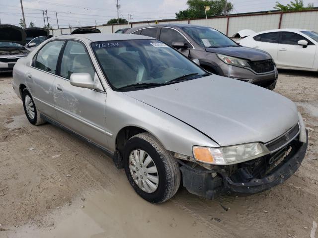 Photo 4 from auction – 1996 HONDA ACCORD VAL with VIN 1HGCD5697TA272291