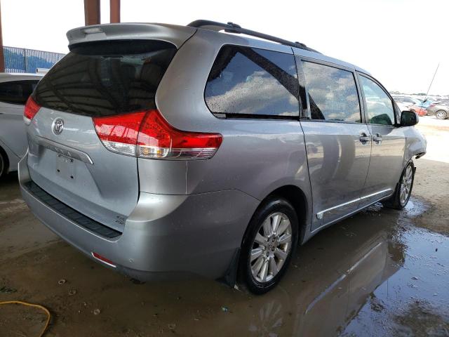 Photo 3 from auction – 2011 TOYOTA SIENNA LE with VIN 5TDJK3DC7BS005975