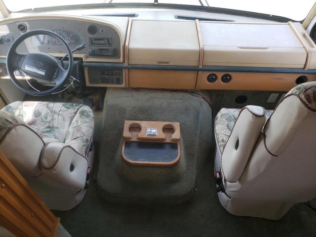 Photo 5 from auction – 2000 SOUT MOTORHOME with VIN 1FCNF53S2Y0A00866