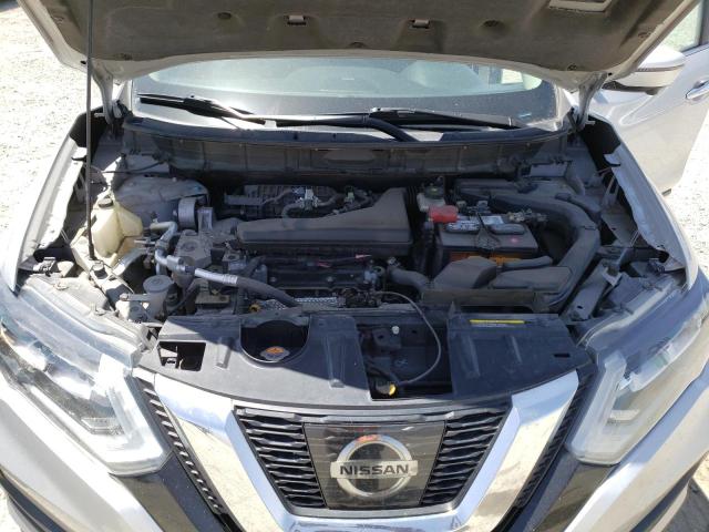 Photo 12 from auction – 2017 NISSAN ROGUE S with VIN 5N1AT2MT0HC863799