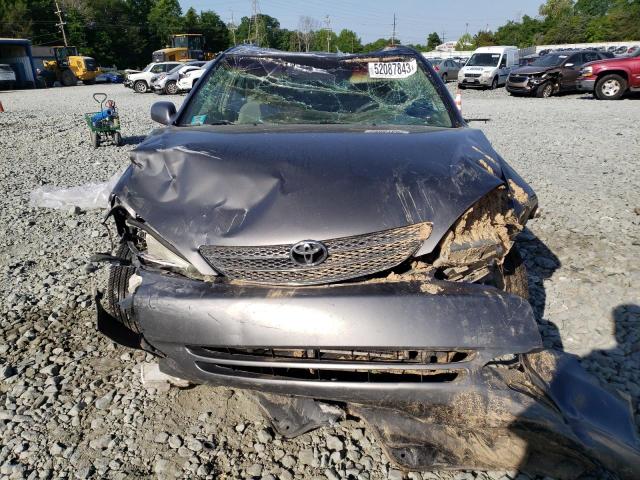 Photo 5 from auction – 2004 TOYOTA CAMRY LE with VIN 4T1BE32K34U798501