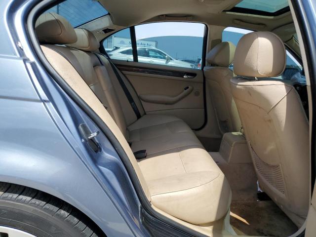 Photo 10 from auction – 2003 BMW 325 I with VIN WBAET37483NJ36579