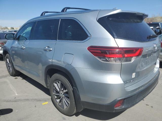 Photo 2 from auction – 2018 TOYOTA HIGHLANDER with VIN 5TDJZRFH0JS808844