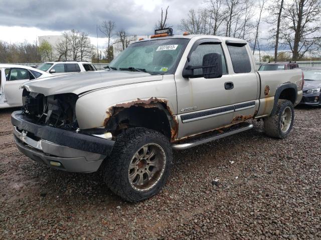 CHEVROLET SILVERADO 2003 with VIN 1GCHK29U13E320417 - Photo from auction