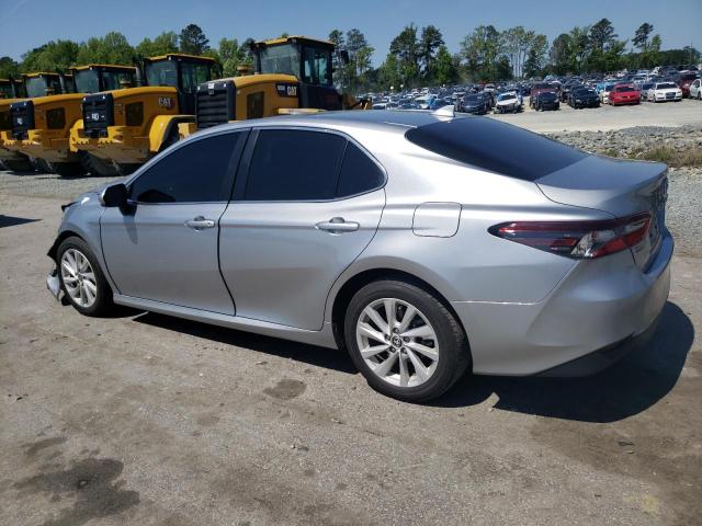 Photo 2 from auction – 2022 TOYOTA CAMRY LE with VIN 4T1C11AK9NU652062