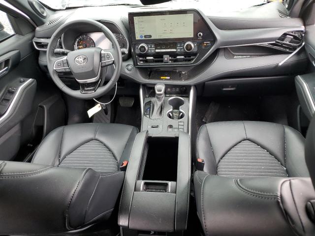 Photo 8 from auction – 2023 TOYOTA HIGHLANDER with VIN 5TDKDRAH2PS009862
