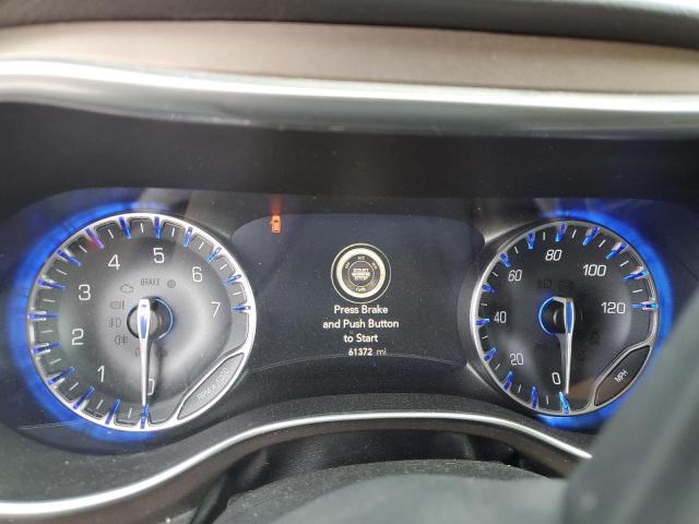 Photo 9 from auction – 2018 CHRYSLER PACIFICA T with VIN 2C4RC1EG0JR316807