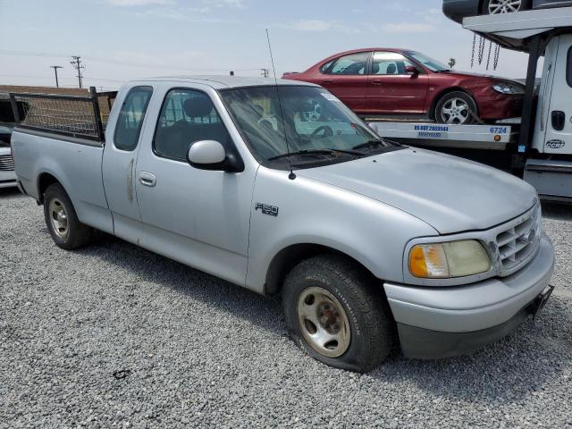 Photo 4 from auction – 2003 FORD F150 with VIN 1FTRX17253NA98126