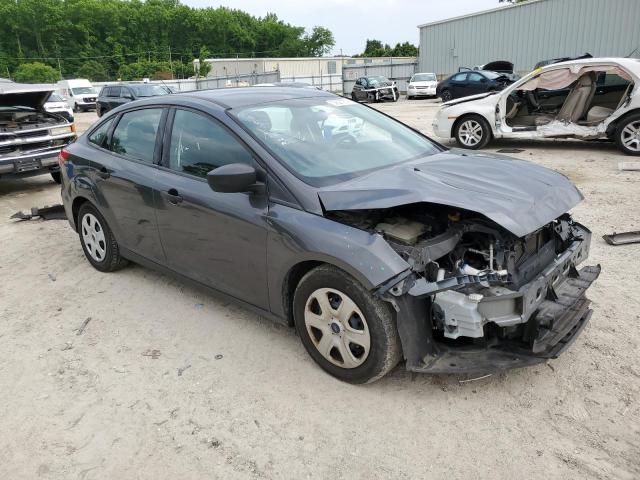 Foto 4 de la subasta – 2017 FORD FOCUS S con VIN 1FADP3E21HL323143