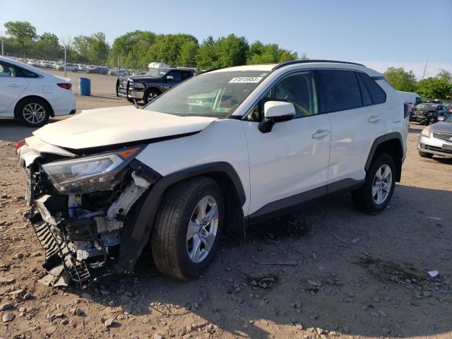 TOYOTA RAV4 XLE 2020 with VIN JTMP1RFV1LD524757 - Photo from auction
