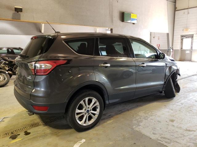 Photo 3 from auction – 2017 FORD ESCAPE SE with VIN 1FMCU9G99HUB67998