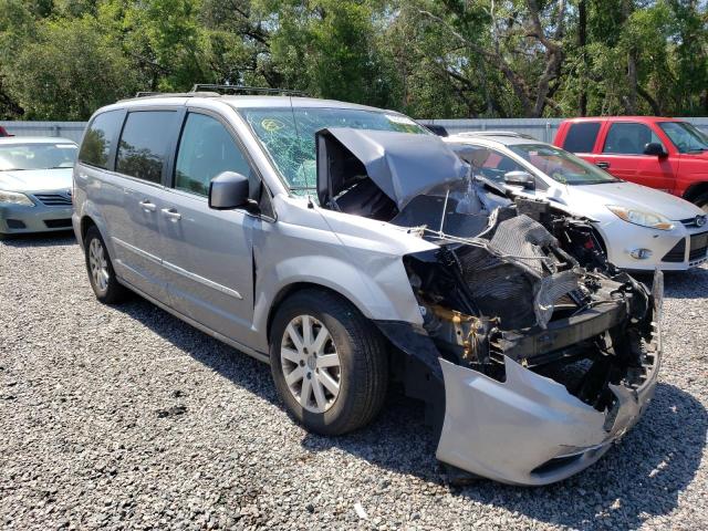 Photo 4 from auction – 2016 CHRYSLER TOWN & COU with VIN 2C4RC1BG2GR291387
