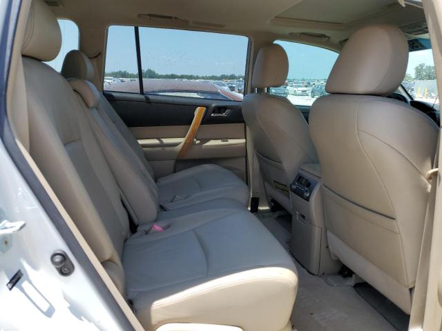 Photo 11 from auction – 2009 TOYOTA HIGHLANDER with VIN JTEEW44A392033103