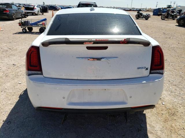 Photo 6 from auction – 2018 CHRYSLER 300 S with VIN 2C3CCABG8JH244761