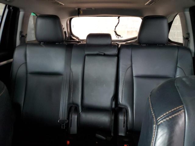 Photo 10 from auction – 2018 TOYOTA HIGHLANDER with VIN 5TDKZRFH1JS270224