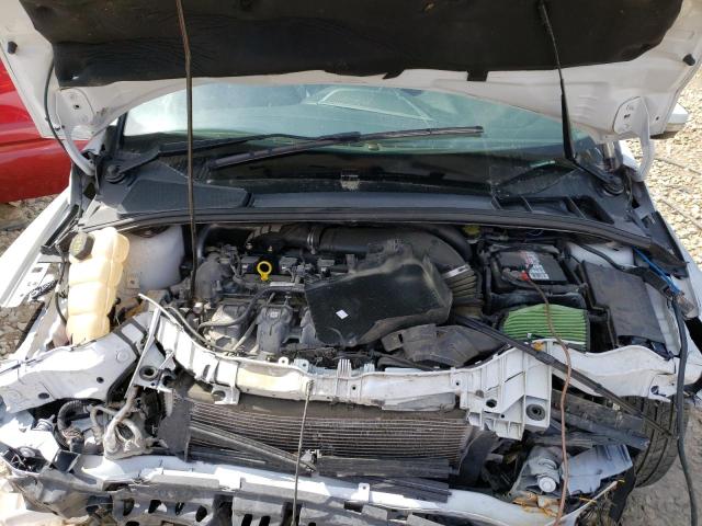 Foto 11 de la subasta – 2017 FORD FOCUS ST con VIN 1FADP3L90HL237032