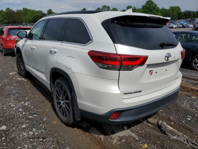 Photo 2 from auction – 2018 TOYOTA HIGHLANDER with VIN 5TDJZRFH8JS851134