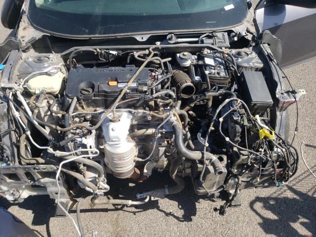 Photo 11 from auction – 2018 HONDA CIVIC LX with VIN 2HGFC2F58JH519974