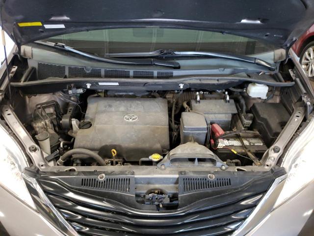 Photo 12 from auction – 2011 TOYOTA SIENNA LE with VIN 5TDJK3DC3BS029951